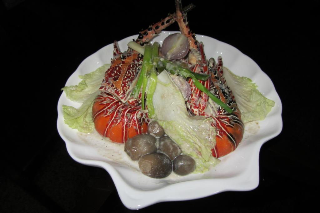 파드 부르고스 캐슬 리조트 수리가오 외부 사진